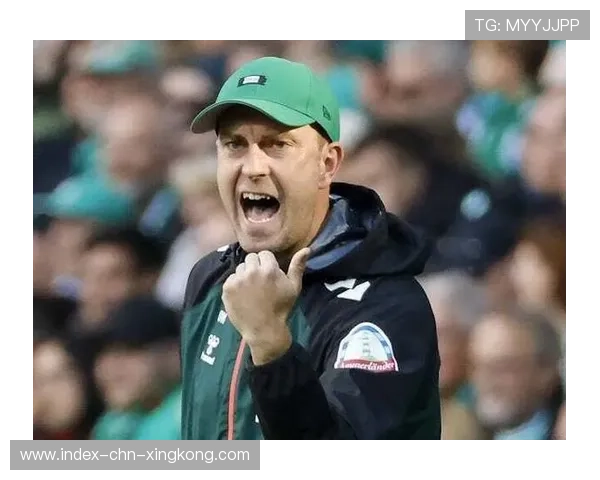 不莱梅前场协作让人眼前一亮