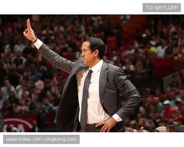 热火靠团队防守再取连胜,斯波尔斯特拉战术奏效,热火主帅斯波尔斯特拉